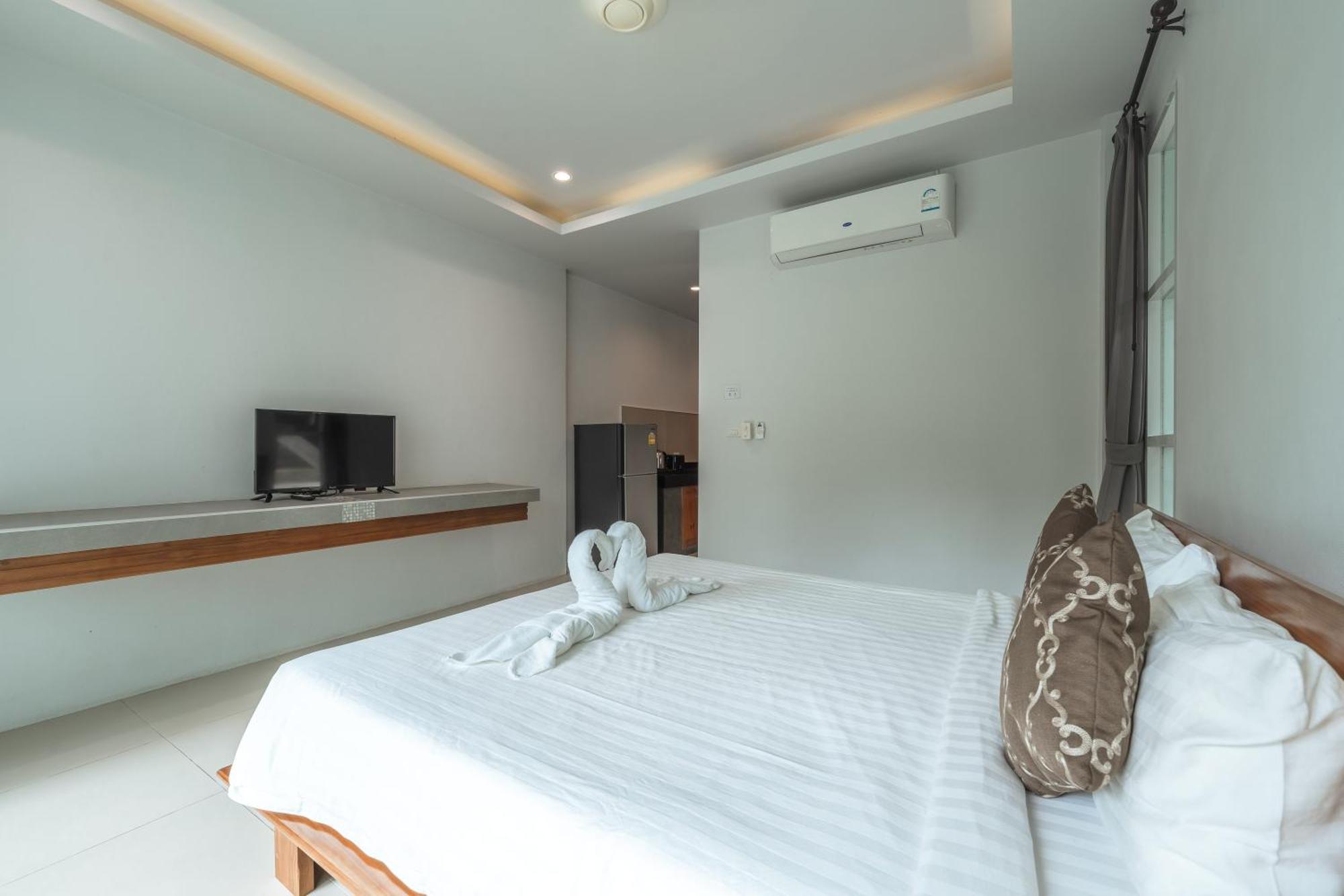 Little Kamala Hill Aparthotel Luaran gambar