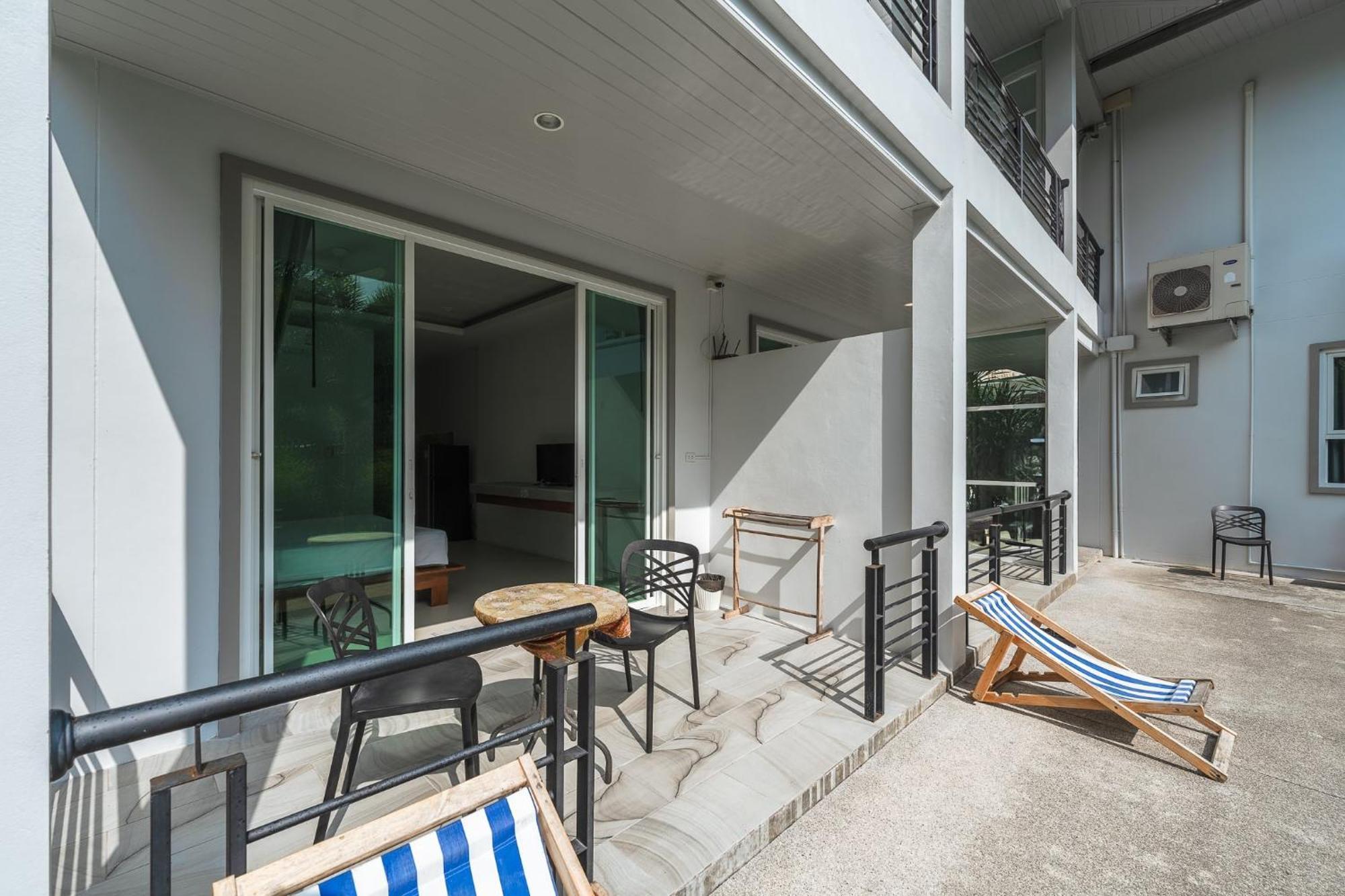 Little Kamala Hill Aparthotel Luaran gambar